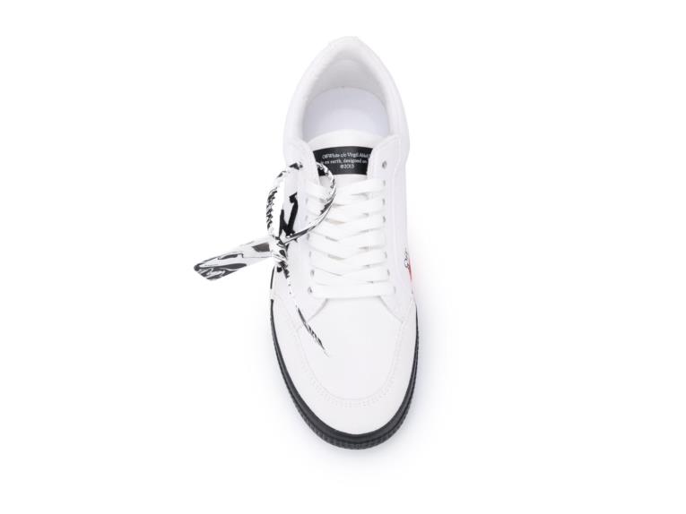 Off-White logo-patch low-top sneakers